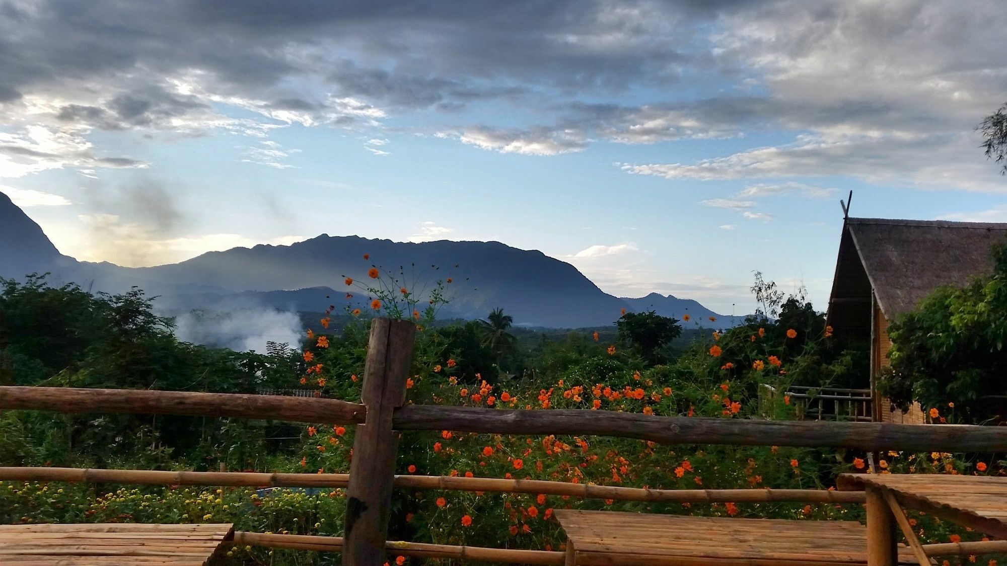 Baan Aingdoi Homestay, Chiang Dao Exterior foto